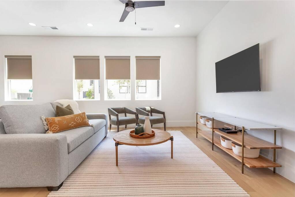 Villa #15 Pet Friendly! Year Round Heated Pool & Hot Tub! Upper Patios! St. George Exterior photo